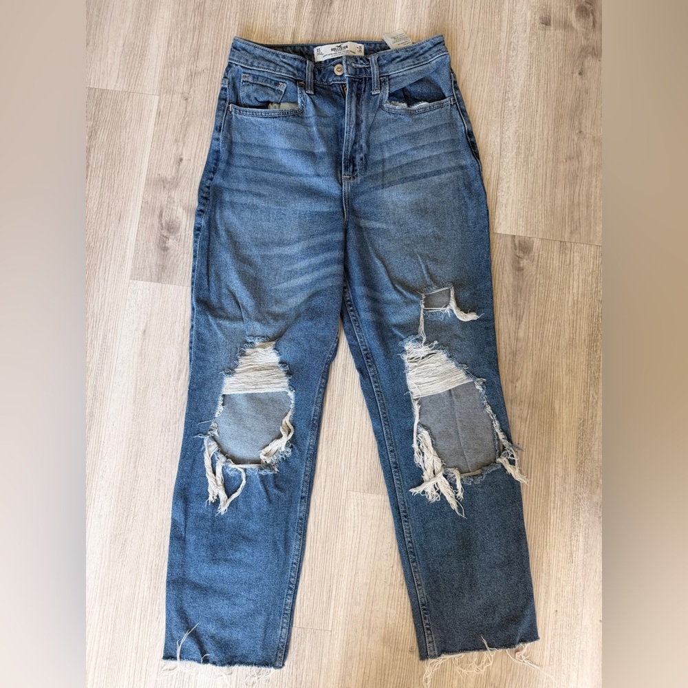 Hollister Curvy Ultra High Rise Vintage Straight